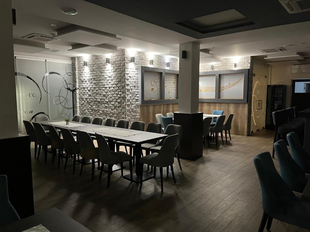Maestro - Rooms & Restaurant Vukovar Zewnętrze zdjęcie