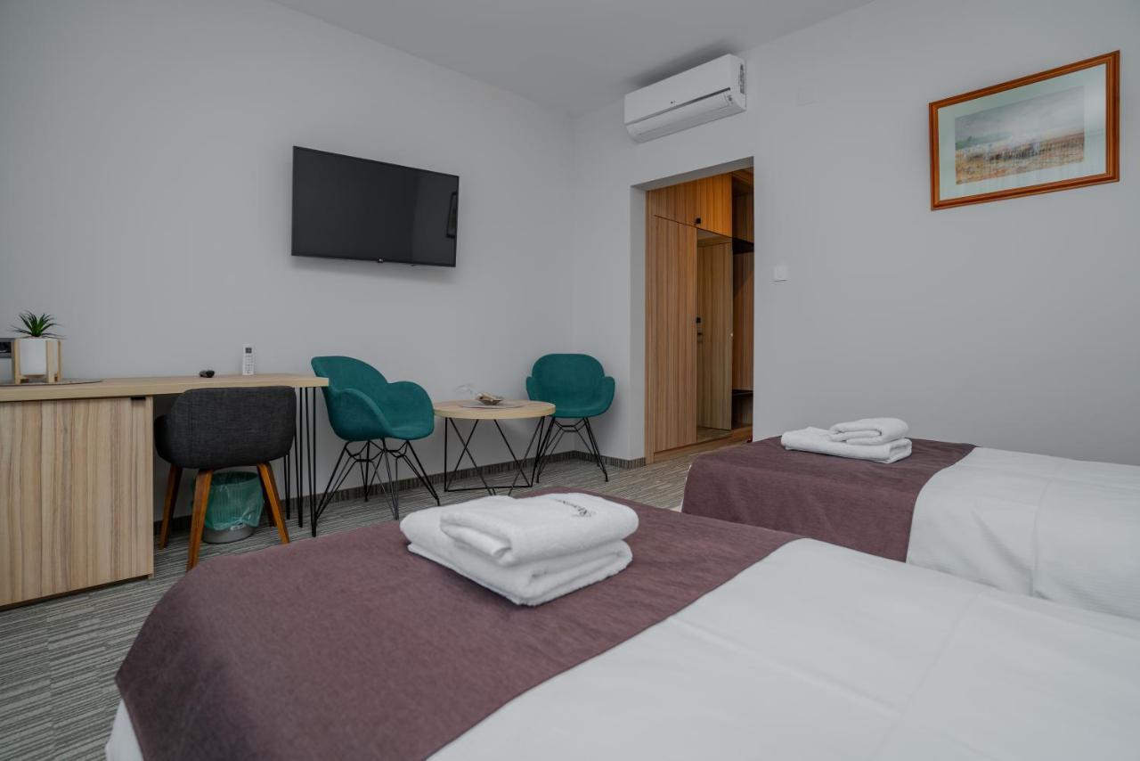 Maestro - Rooms & Restaurant Vukovar Zewnętrze zdjęcie