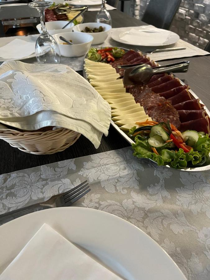 Maestro - Rooms & Restaurant Vukovar Zewnętrze zdjęcie